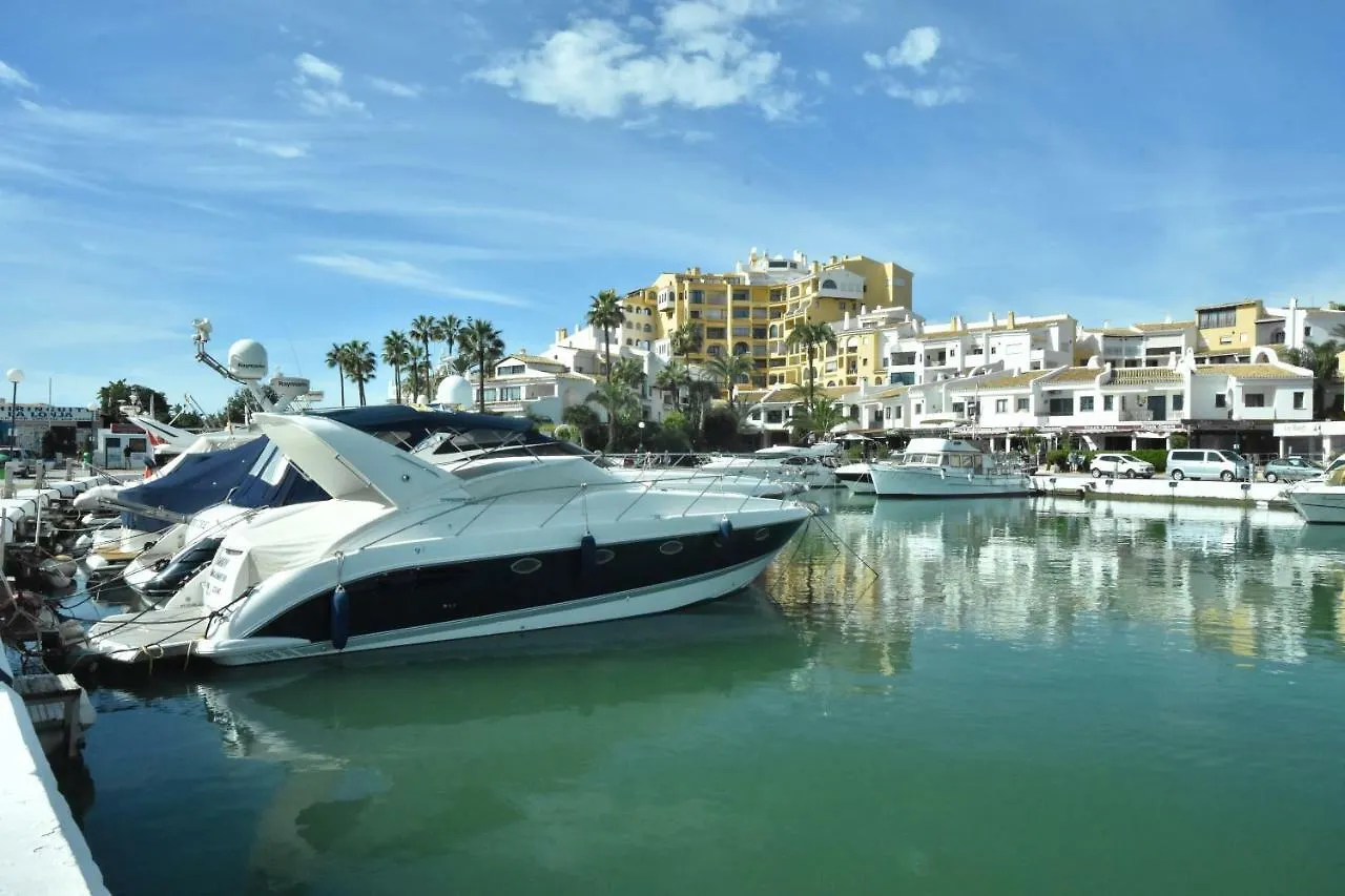 아파트 Cabopino Apartament, Marbella'S Beach 스페인