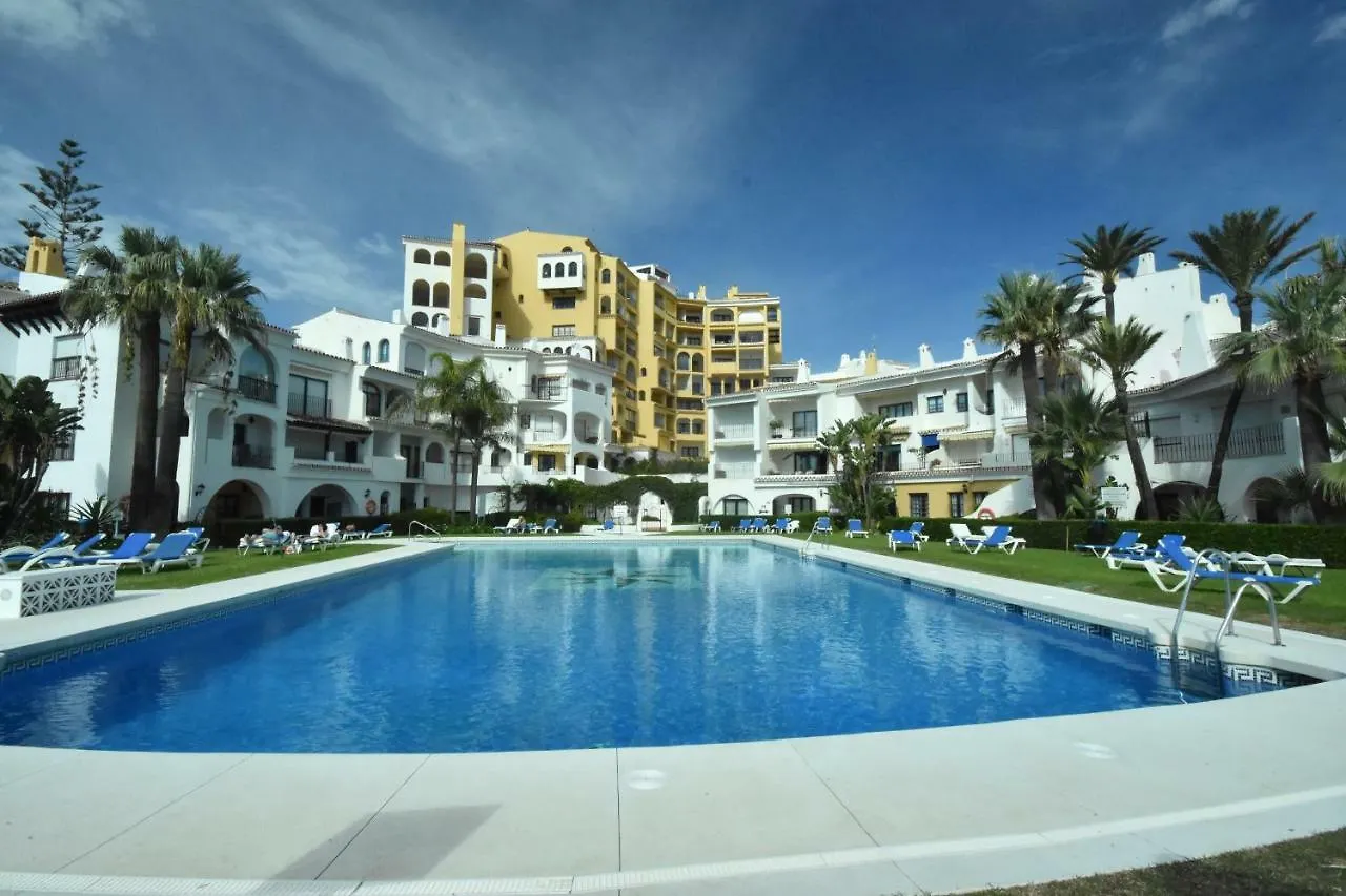 Cabopino Apartament, Marbella'S Beach 아파트